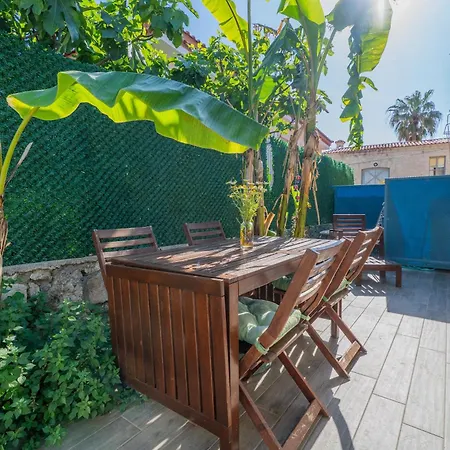 Holiday home Nar Alacati Private Jacuzzi House