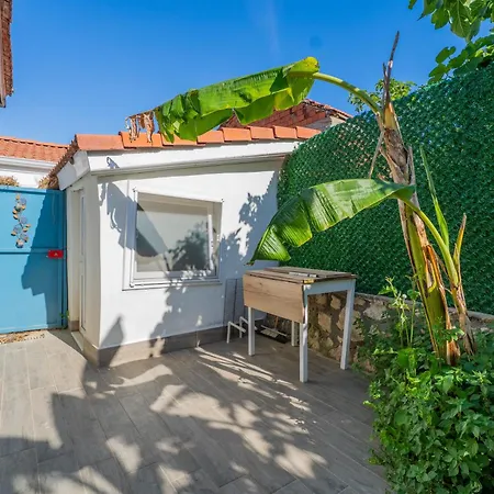 Nar Alacati Private Jacuzzi House Cesme
