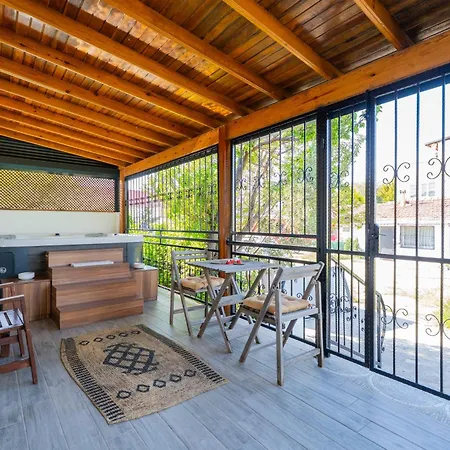 Nar Alacati Private Jacuzzi House Cesme