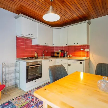 Holiday home Nar Alacati Private Jacuzzi House